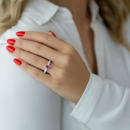 Prsten s safírem a diamanty Noelle