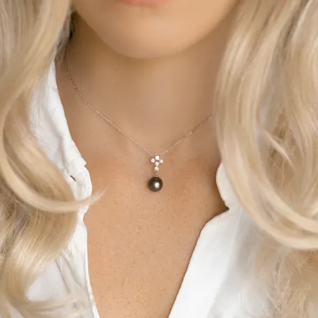 Přívěs s perlou a diamanty Pearl Obsession