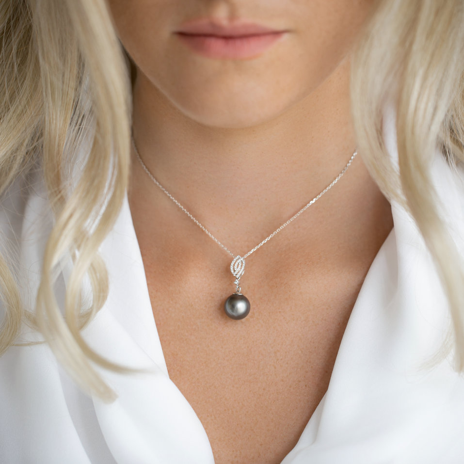 Přívěs s perlou a diamanty Sea Visions