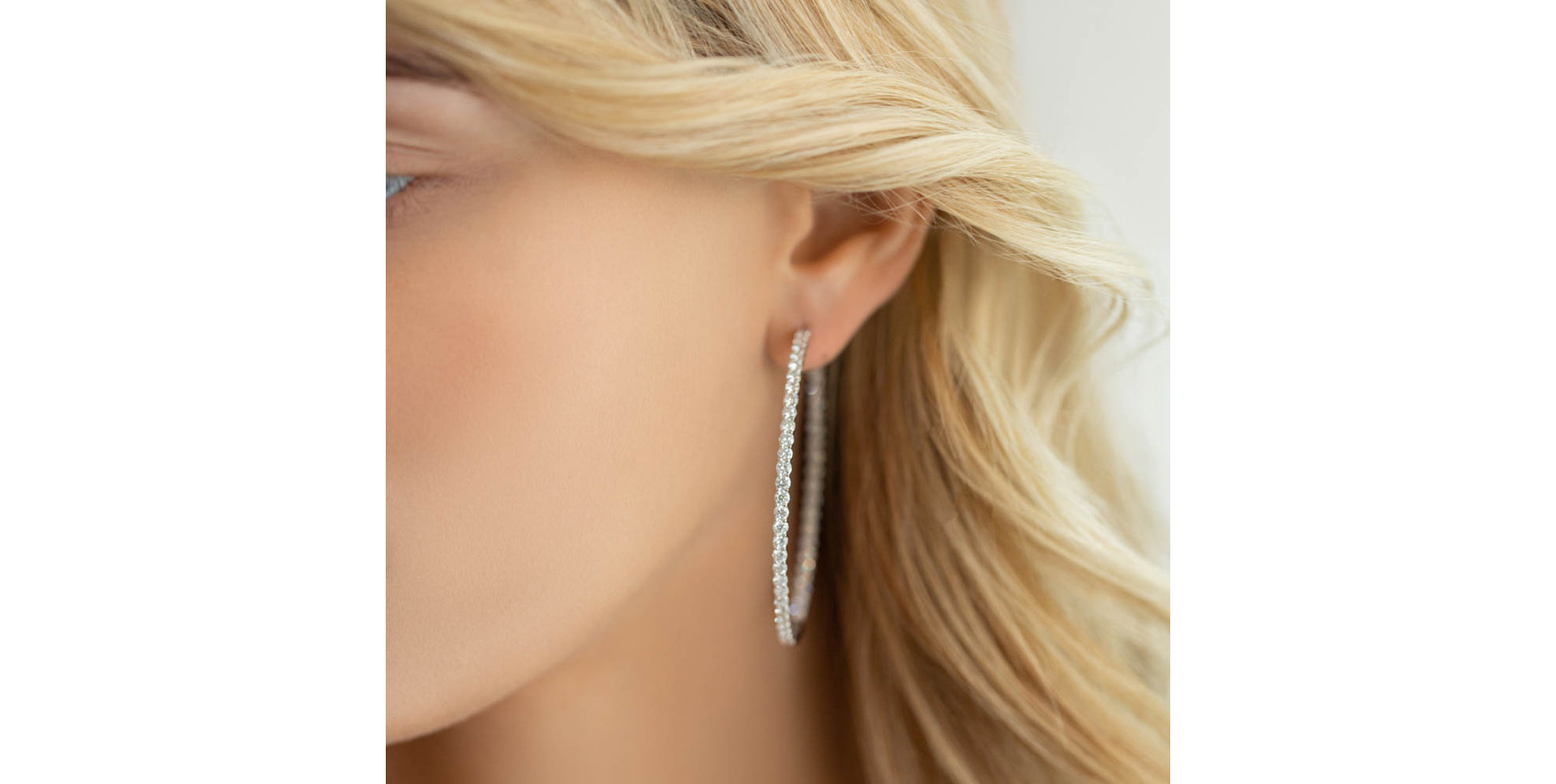 Náušnice s diamanty Luxury Touch