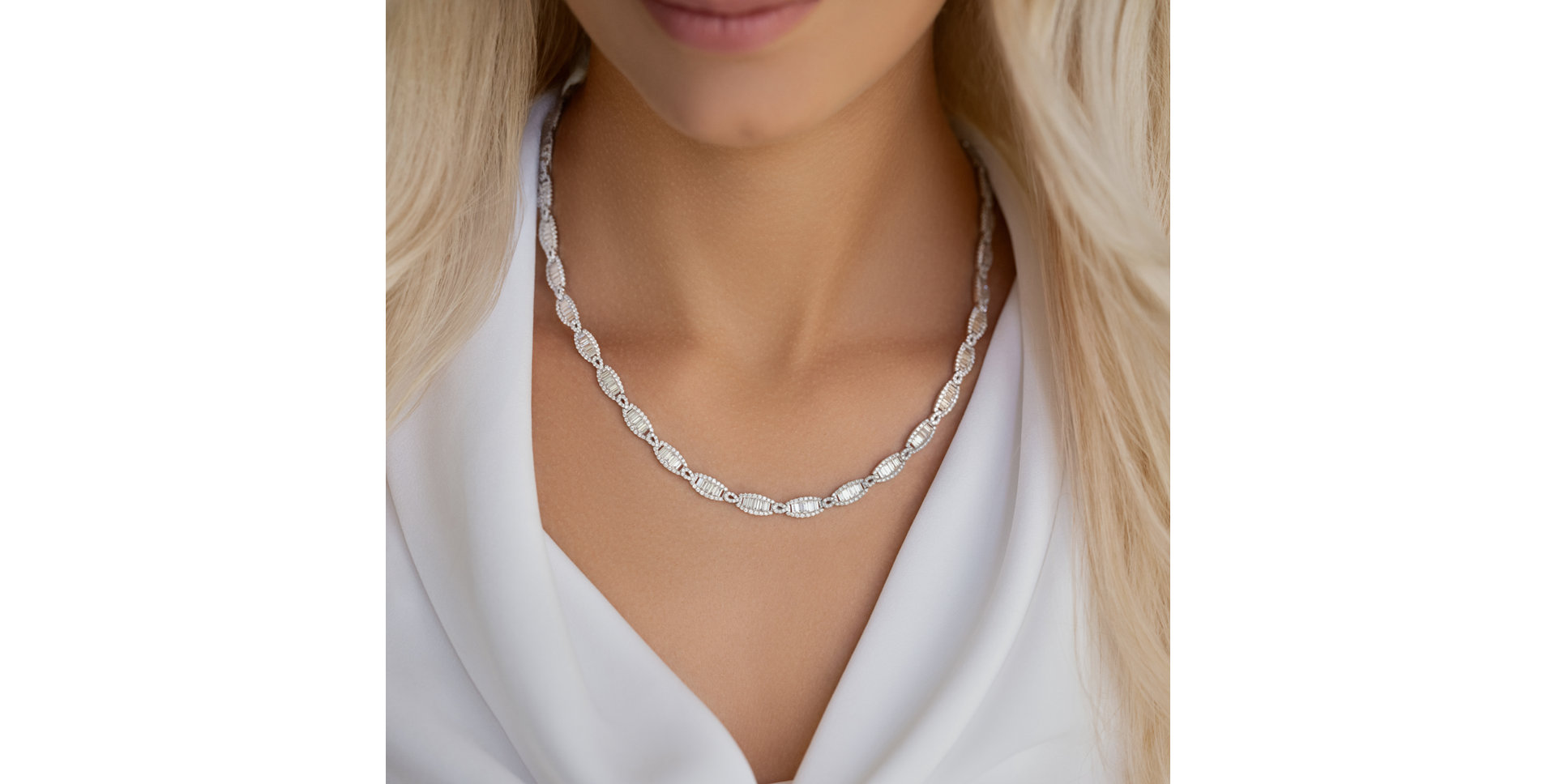 Náhrdelník s diamanty Monique