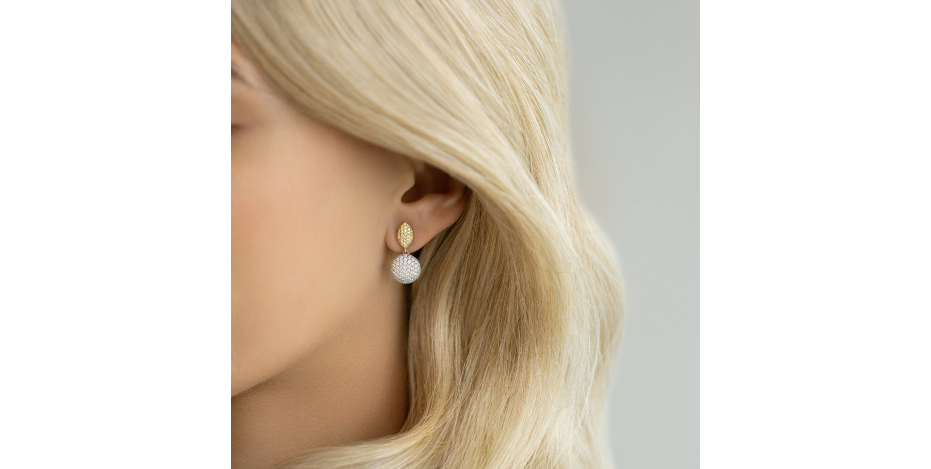 Náušnice s diamanty Ganesh