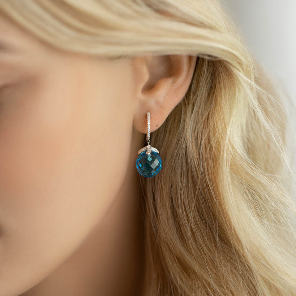 Náušnice s topazem a diamanty Wing Relaxation