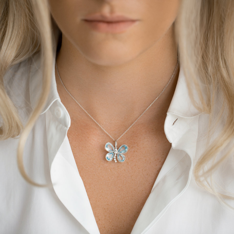 Přívěs s diamanty a topazy Timeless Papillon