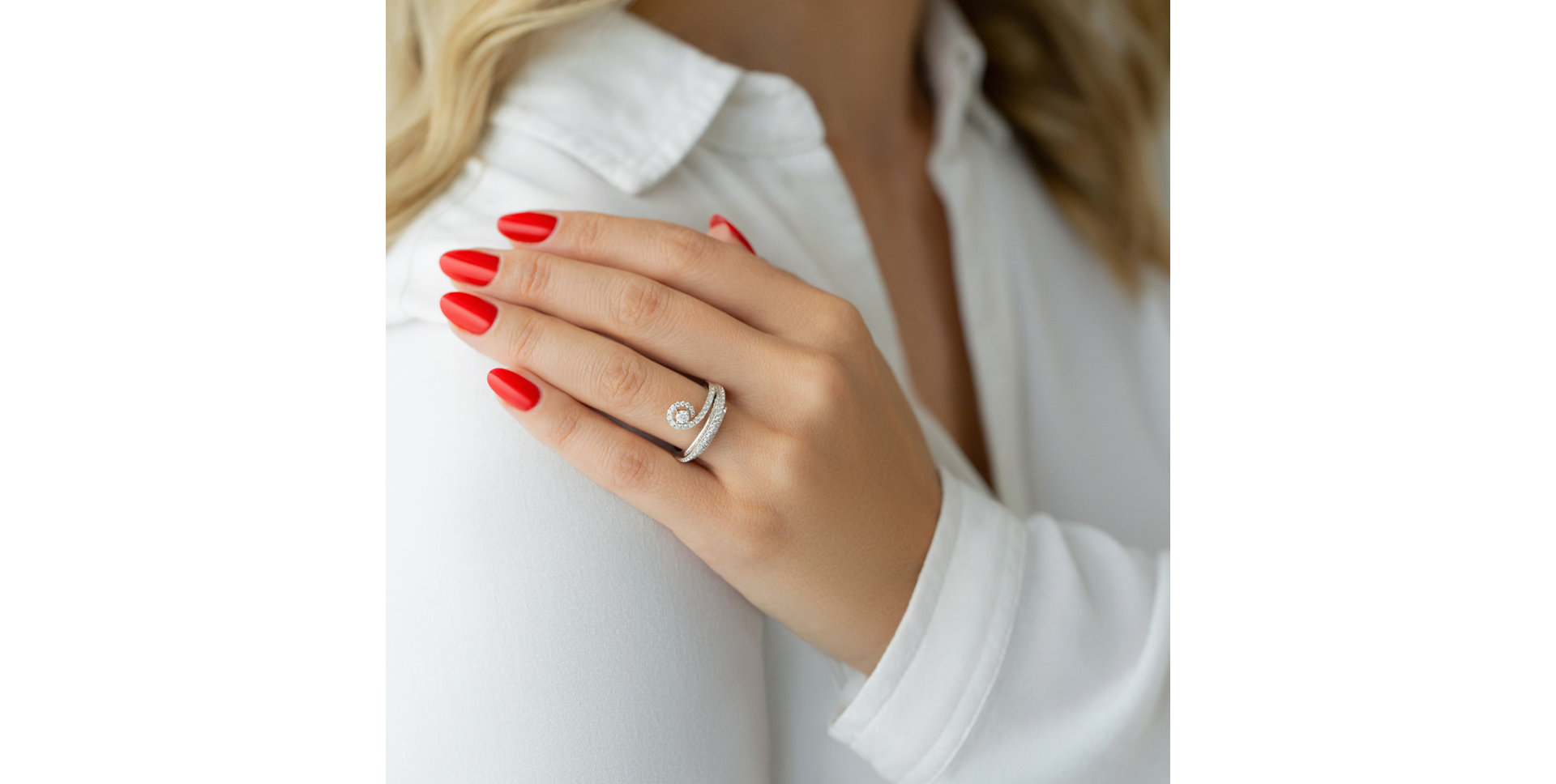 Prsten s diamanty Riven