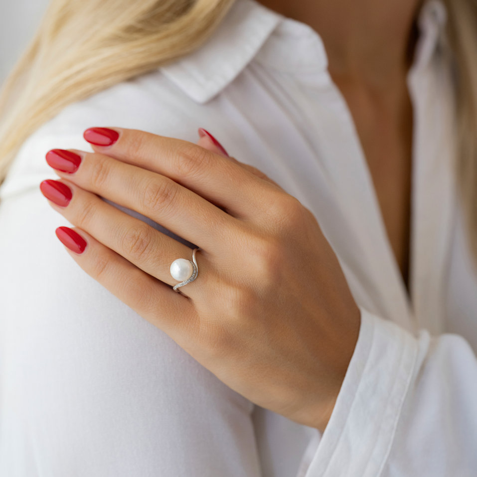 Prsten s perlou a diamanty Rosie
