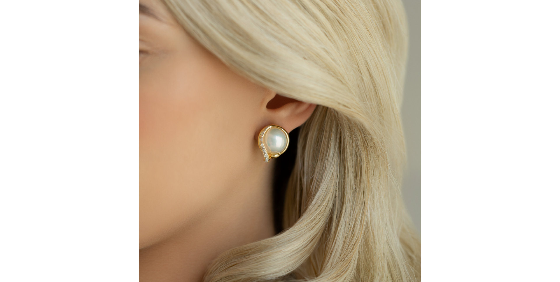 Náušnice s perlou a diamantem Pearly Eyes