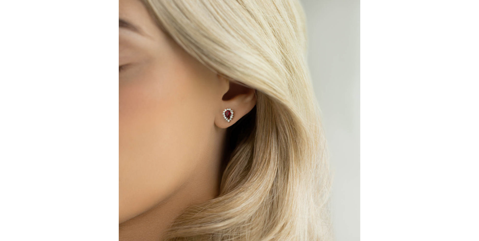 Náušnice s rubínem a diamanty Red Passion