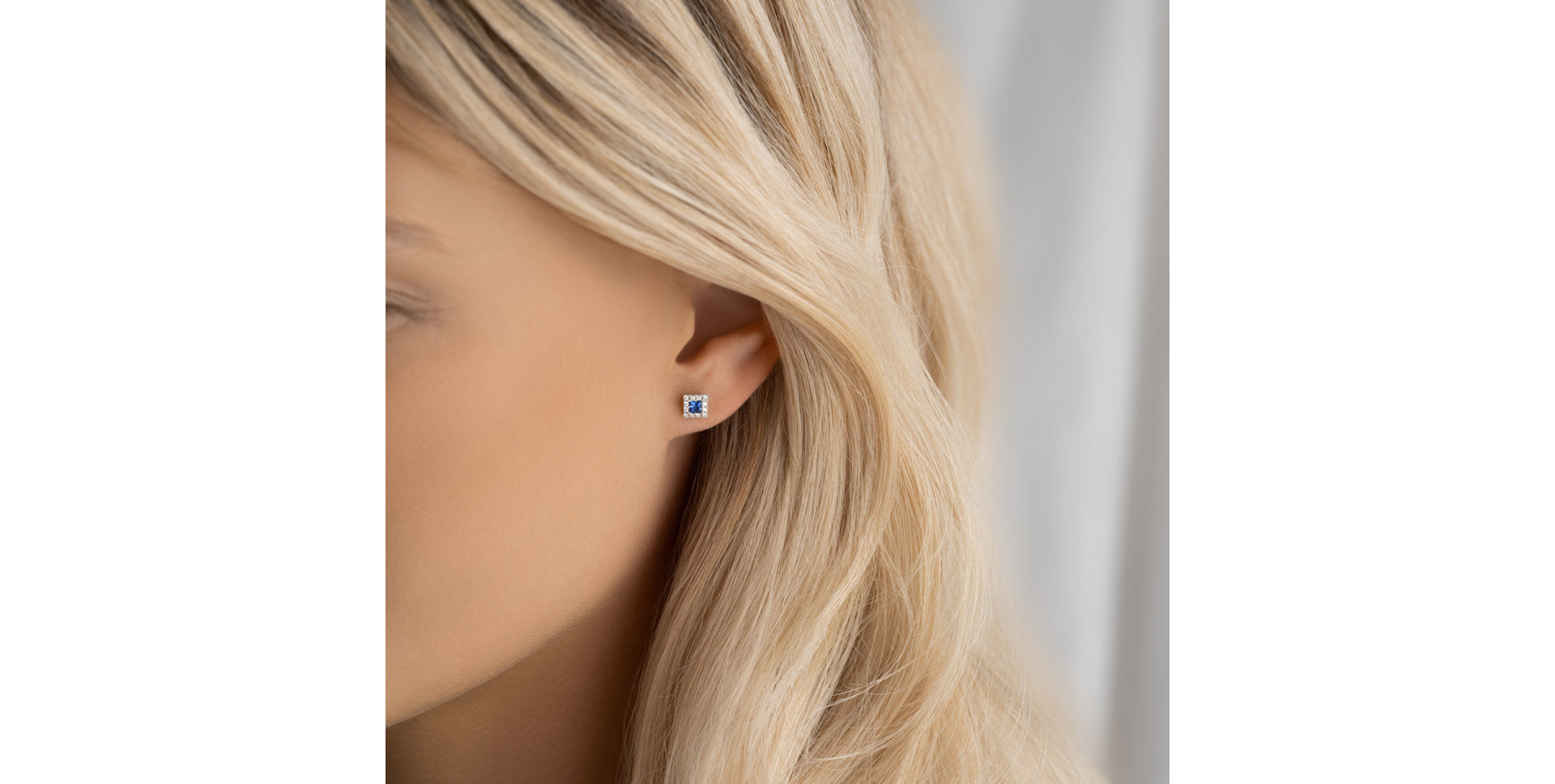 Náušnice s safírem a diamanty Royal Squares