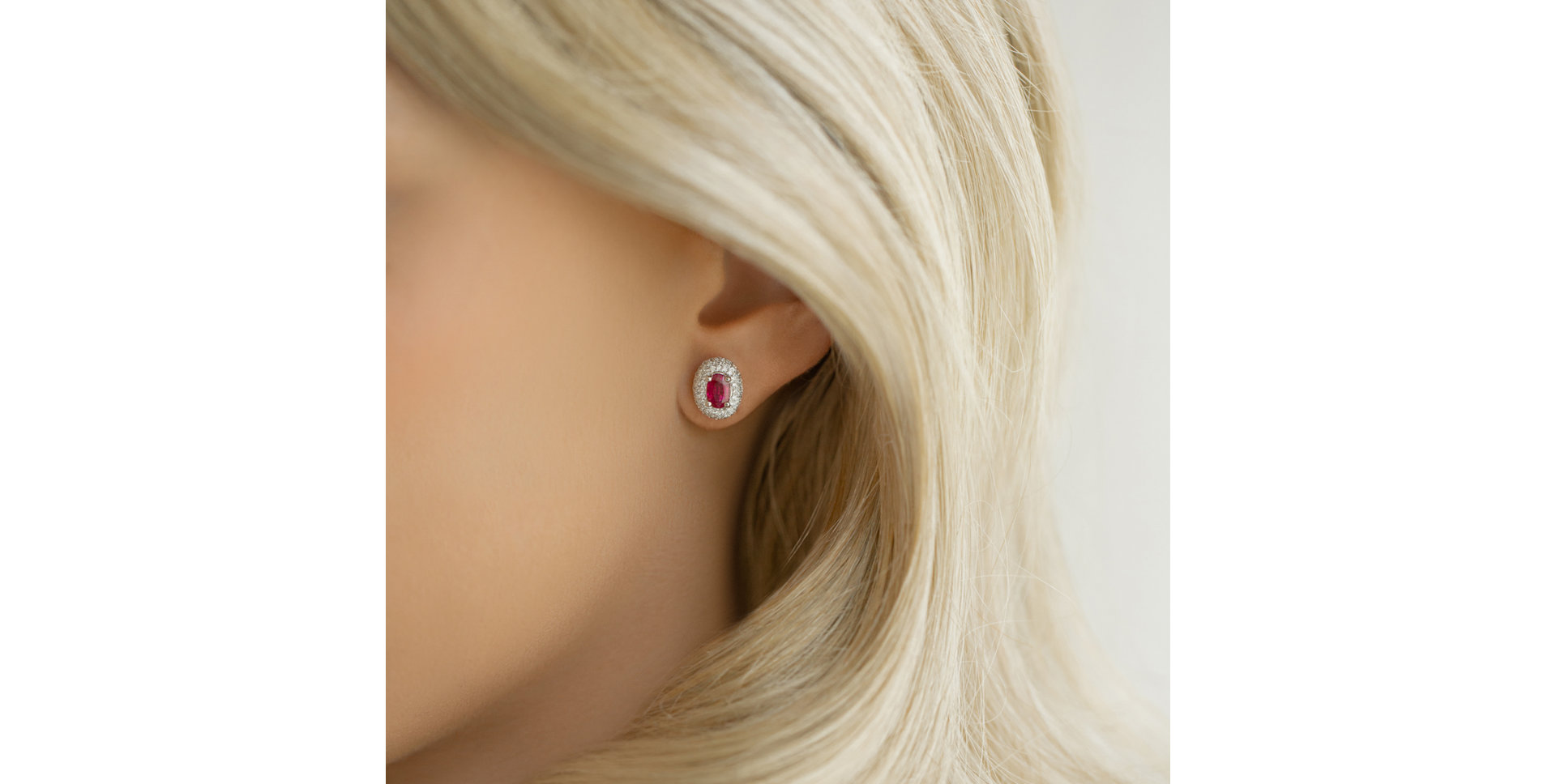 Náušnice s safírem a diamanty Romance Queen