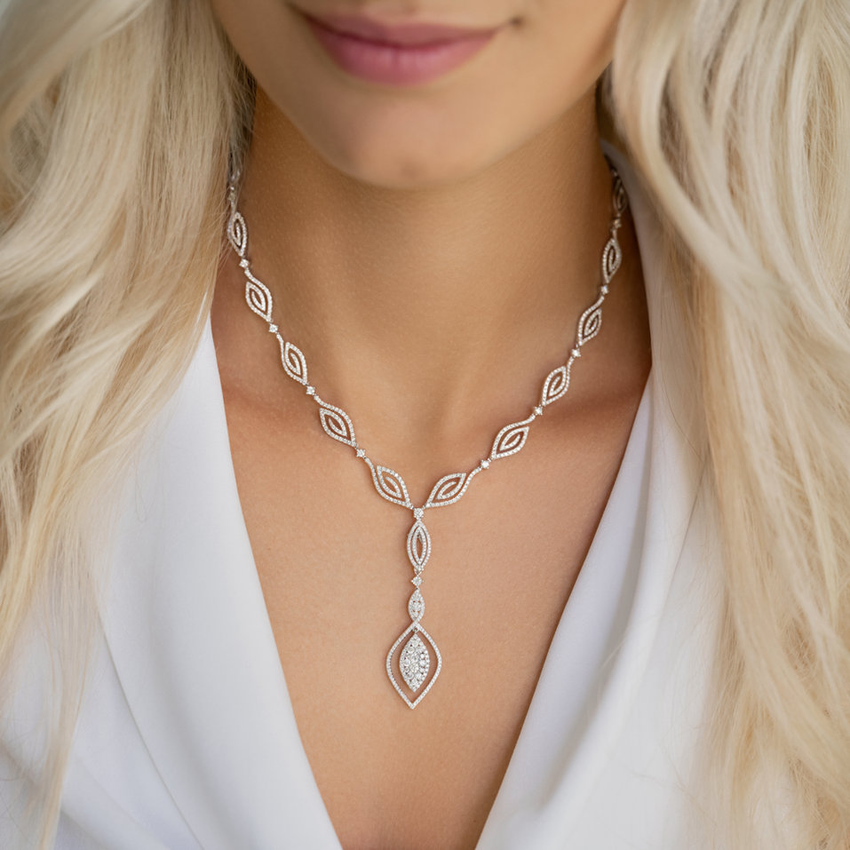 Náhrdelník s diamanty Adorable