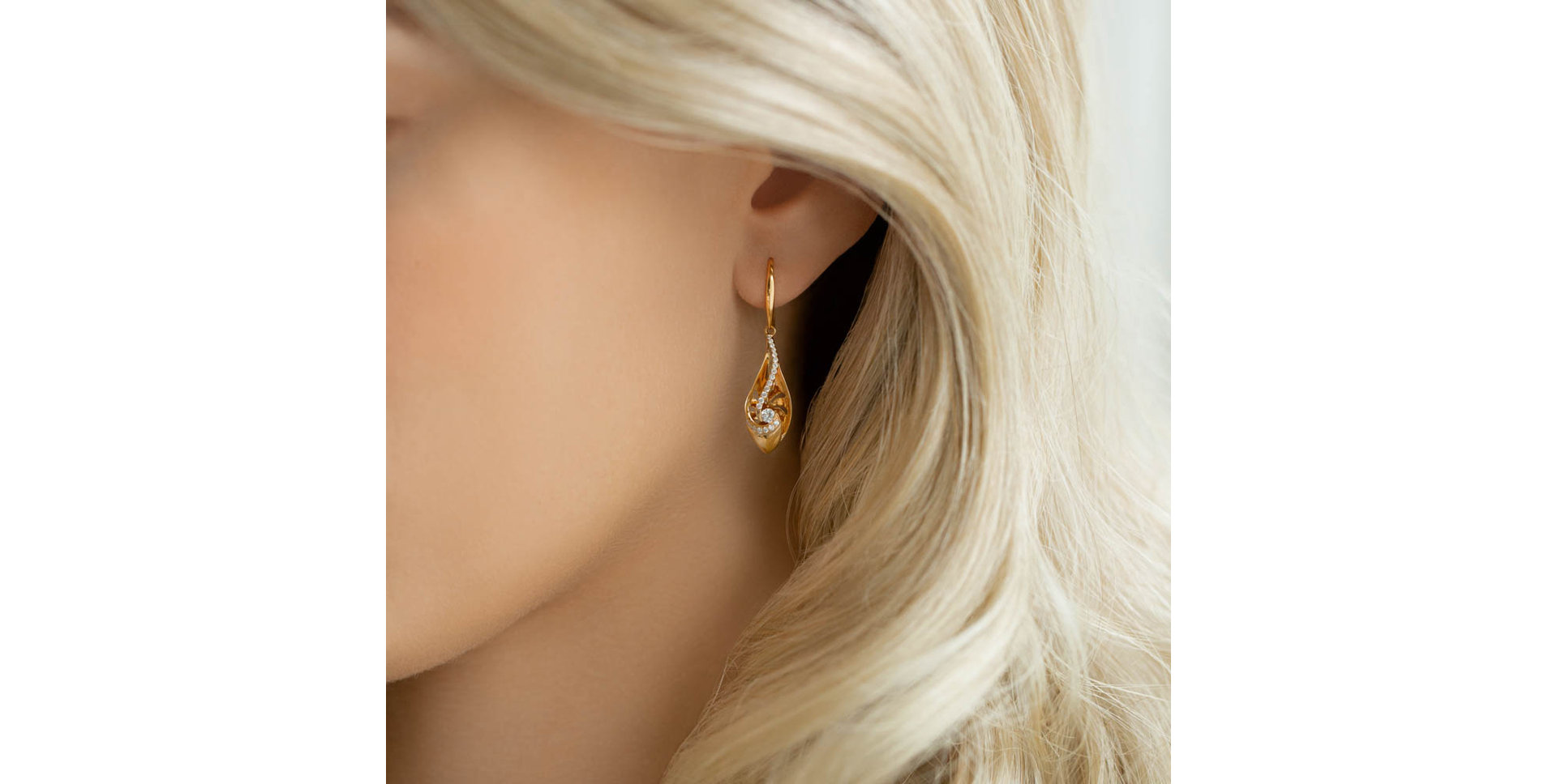 Náušnice s diamanty Paaliaq