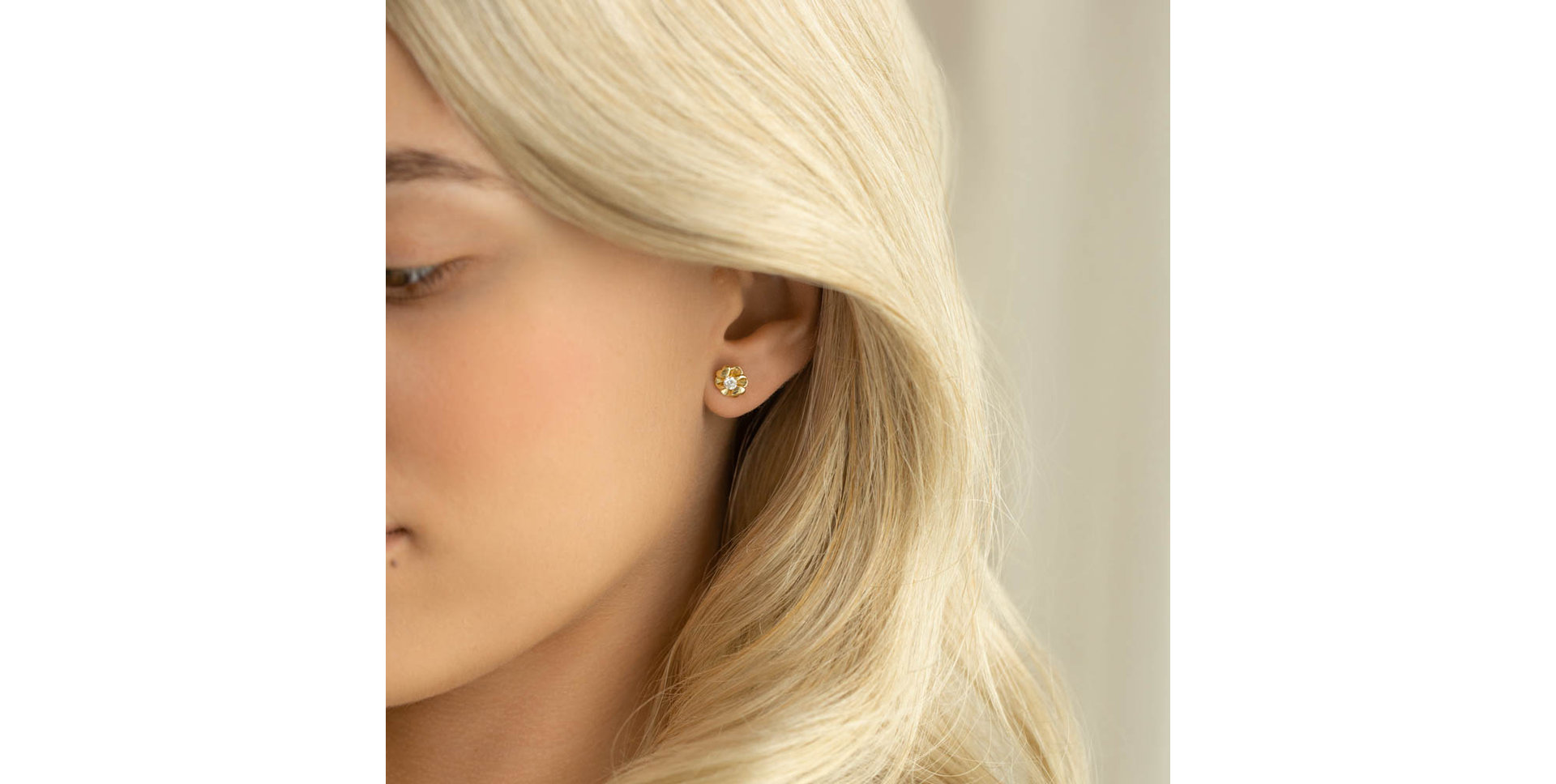 Náušnice s diamantem Beauxbatons