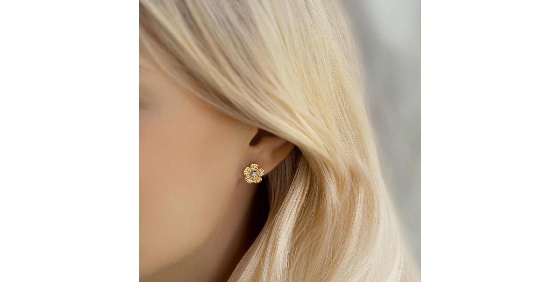 Náušnice s bílými a hnědými diamanty Radiant Rose