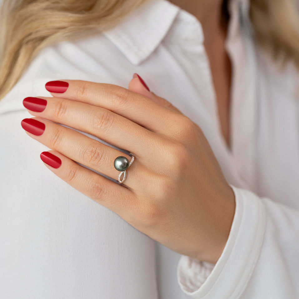 Prsten s perlou a diamanty Pacific Devotion