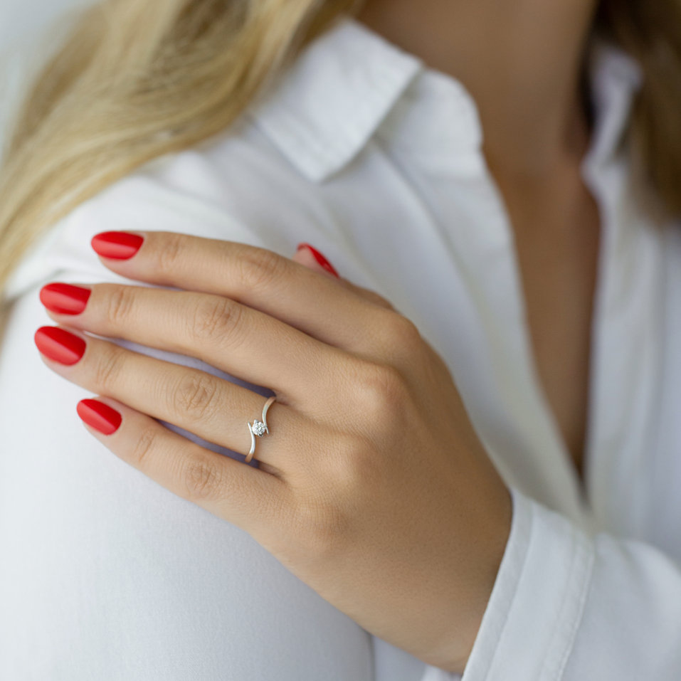 Prsten s diamantem Lucian