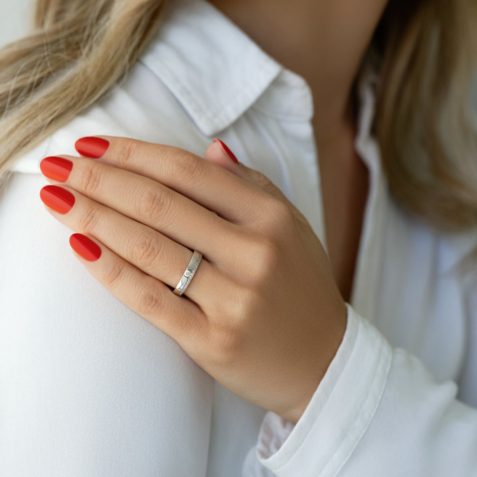 Prsten s diamanty Barton