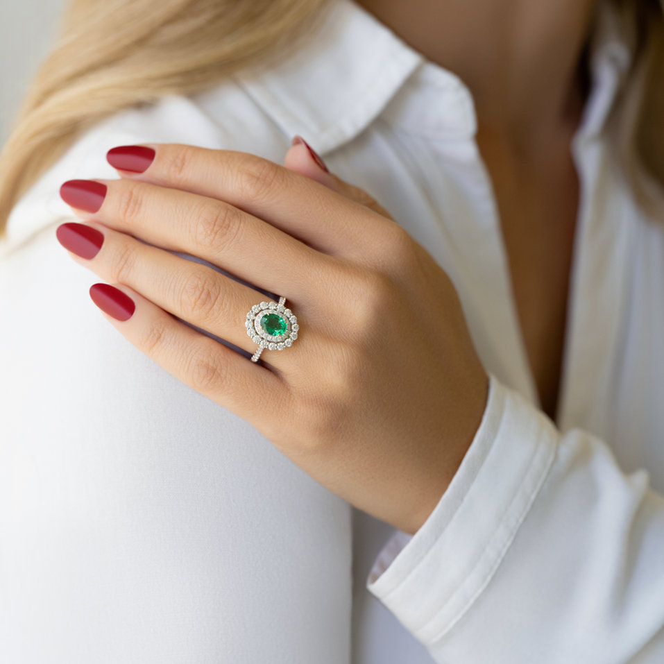 Prsten se smaragdem a diamanty Ethereal Whispers