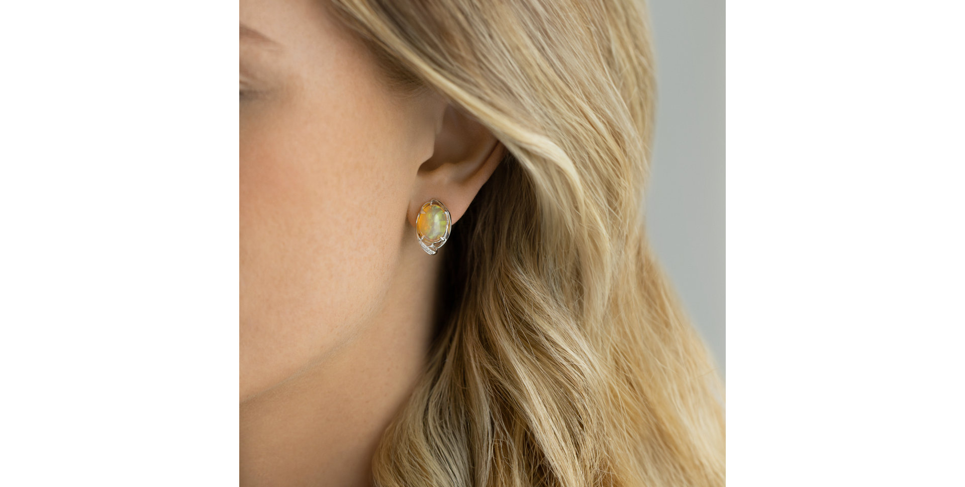 Náušnice s opálem s diamanty Majestic Whisper