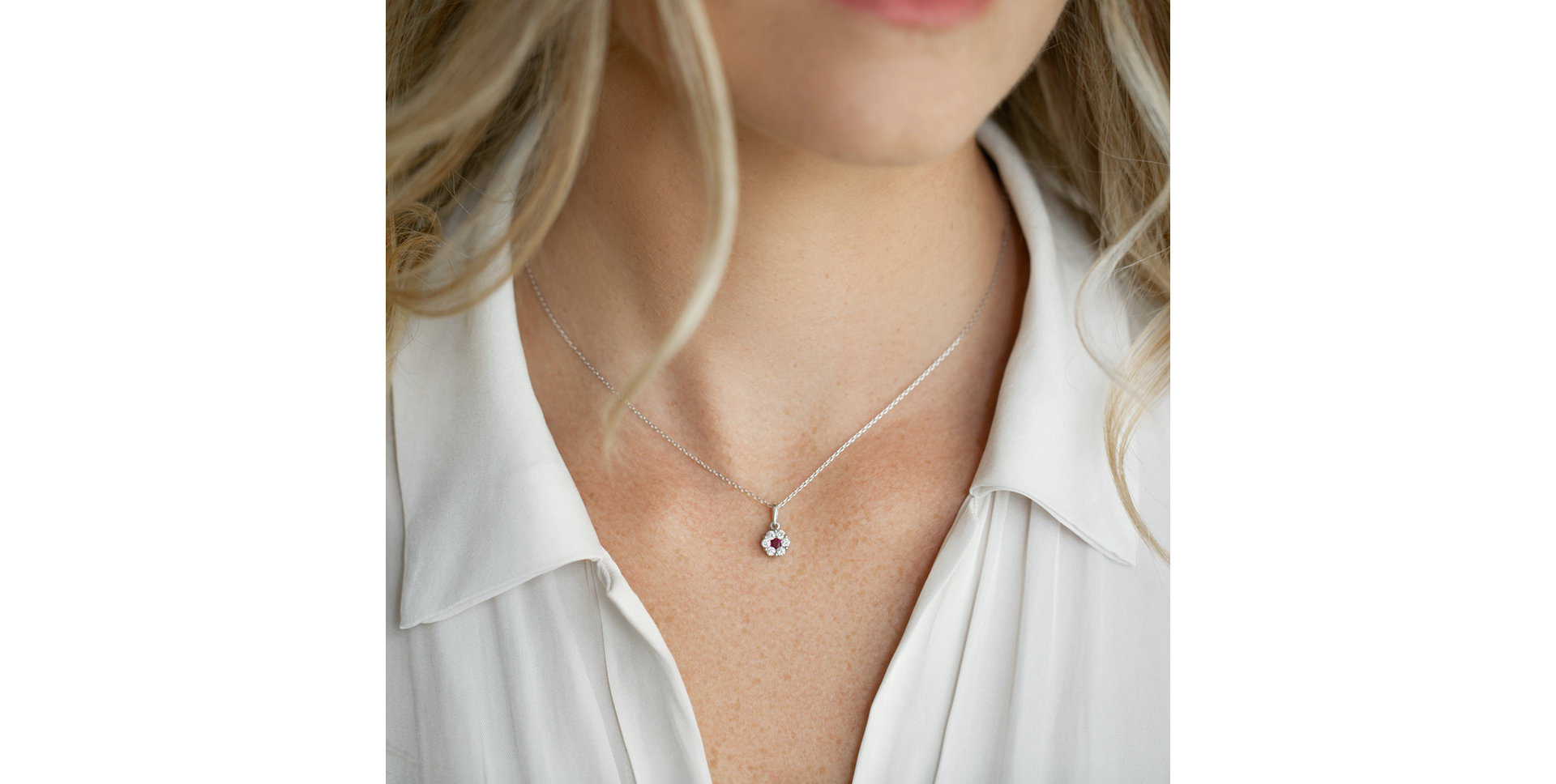 Přívěs s rubínem a diamanty Midnight Tear