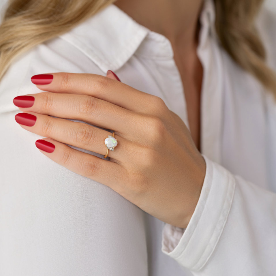 Prsten s opálem a diamanty Vengerberg Sorceress