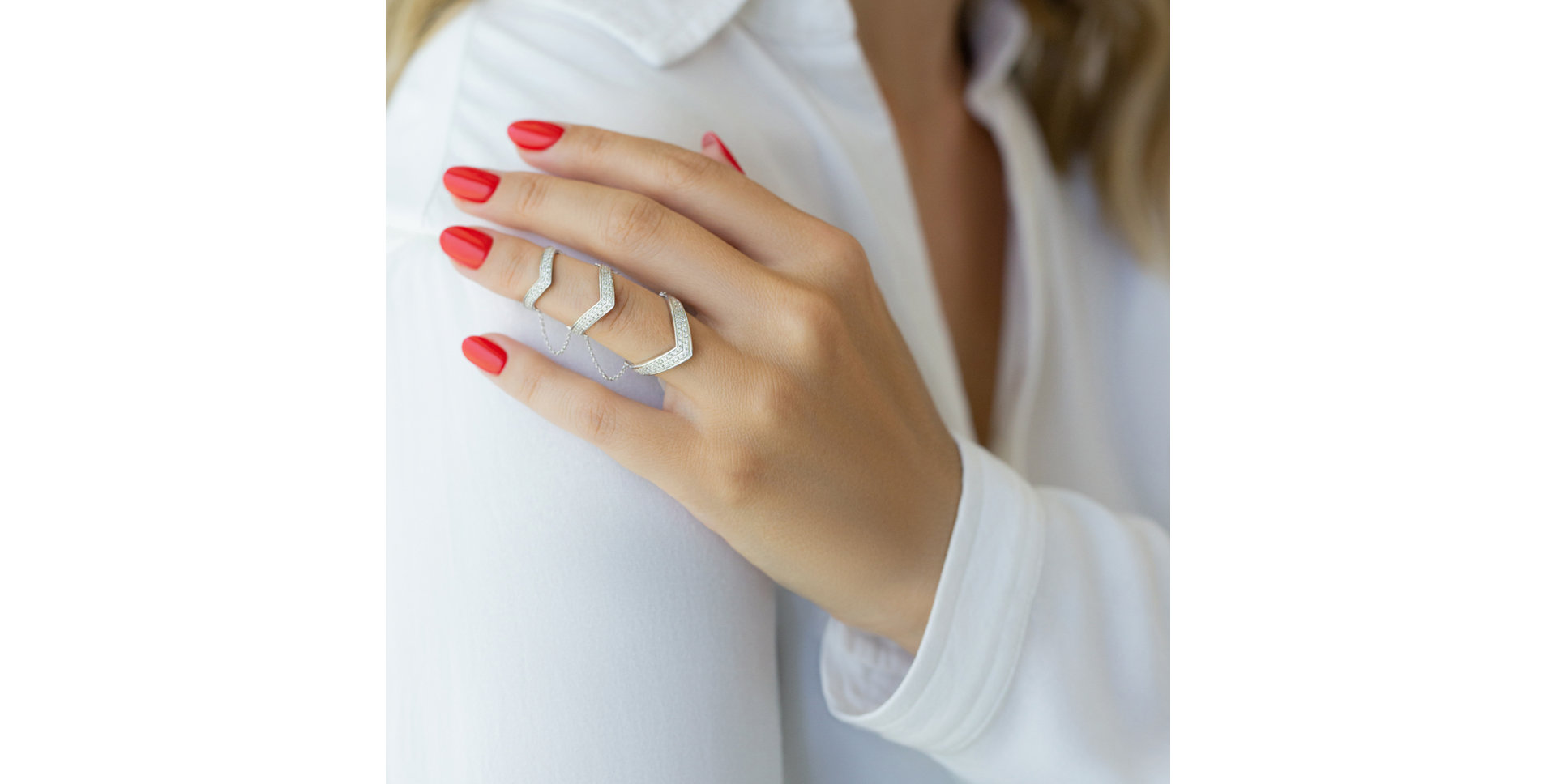 Prsten s diamanty Goddess Achelois