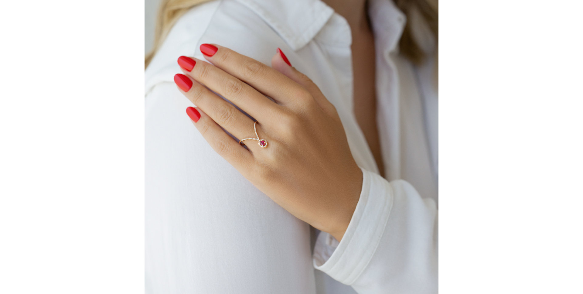 Prsten s rubínem a diamanty Ruby Tear
