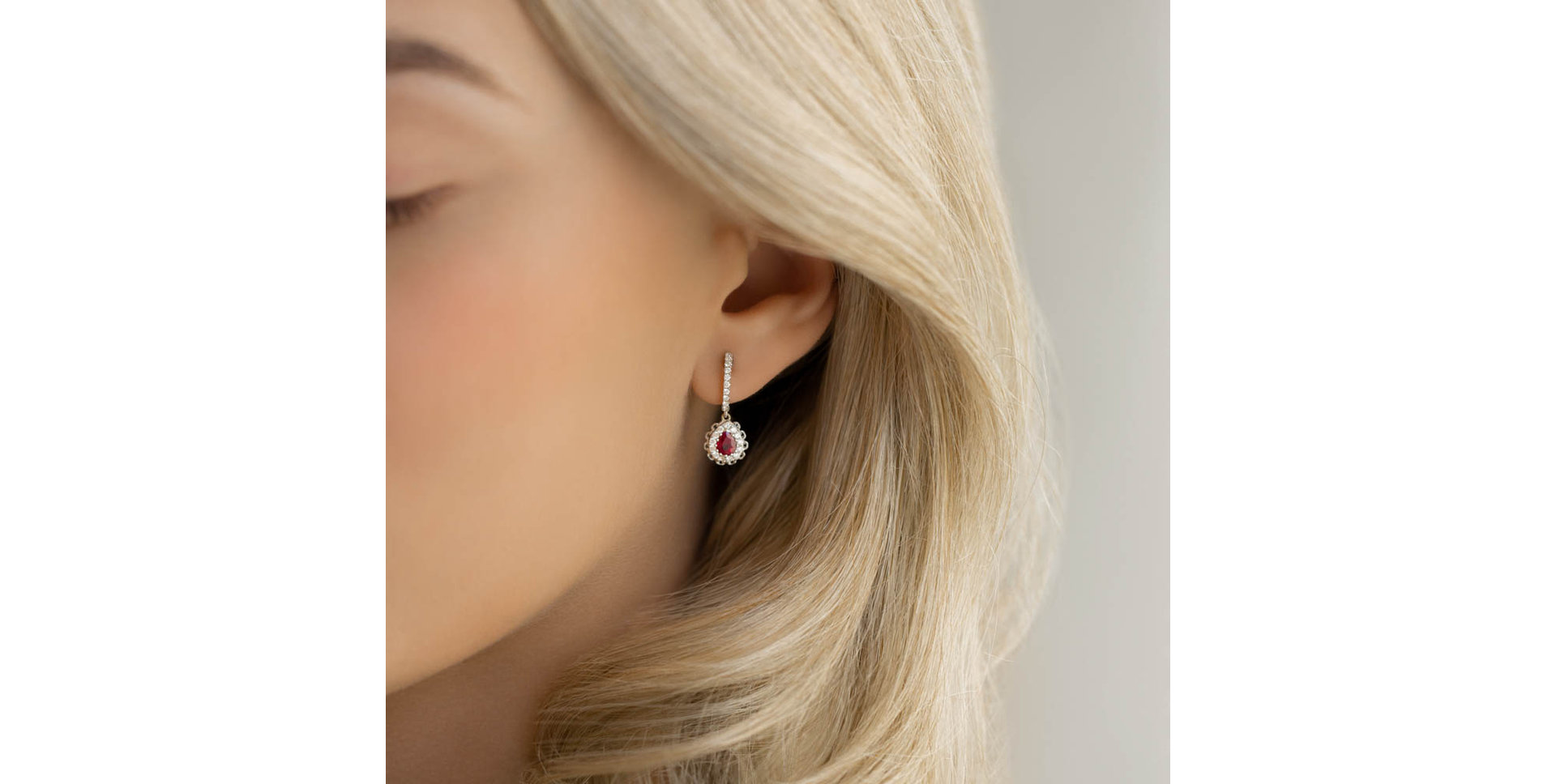 Náušnice s rubínem a diamanty Classic Crimson