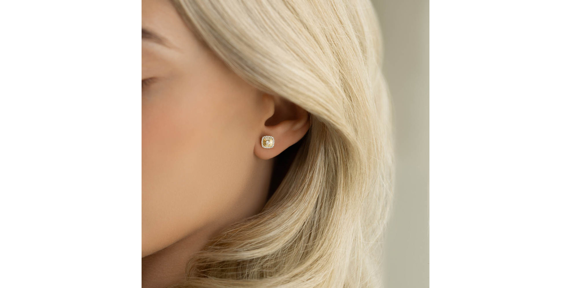 Náušnice s diamanty Witching Caress