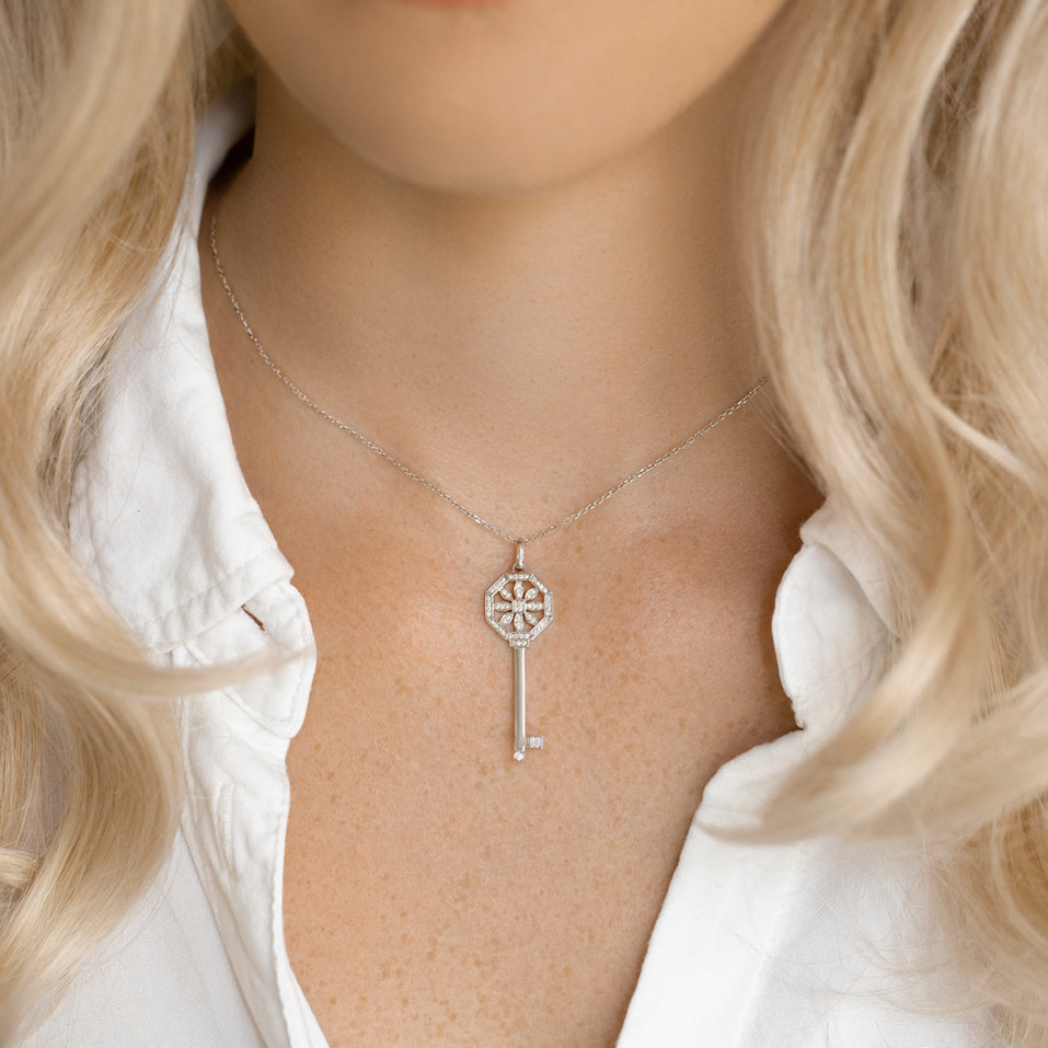 Přívěs s diamanty Royal Escape