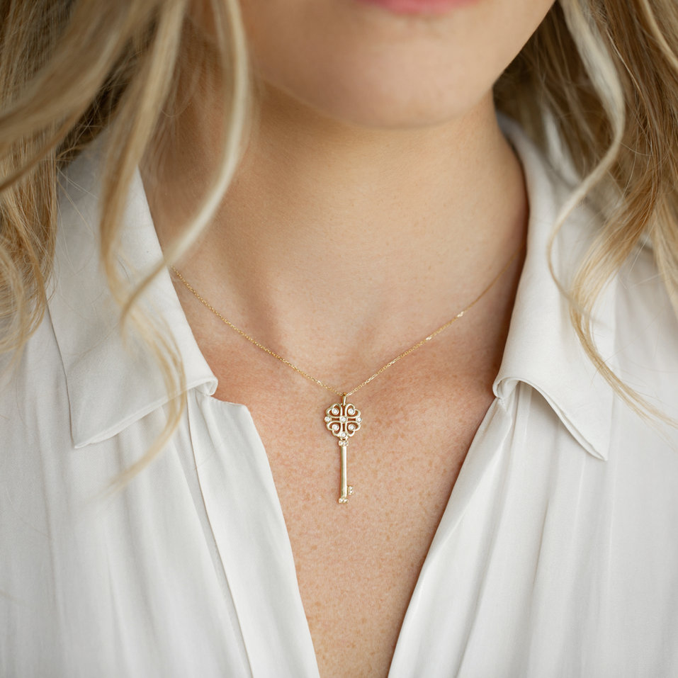 Přívěs s diamanty Decorative Key