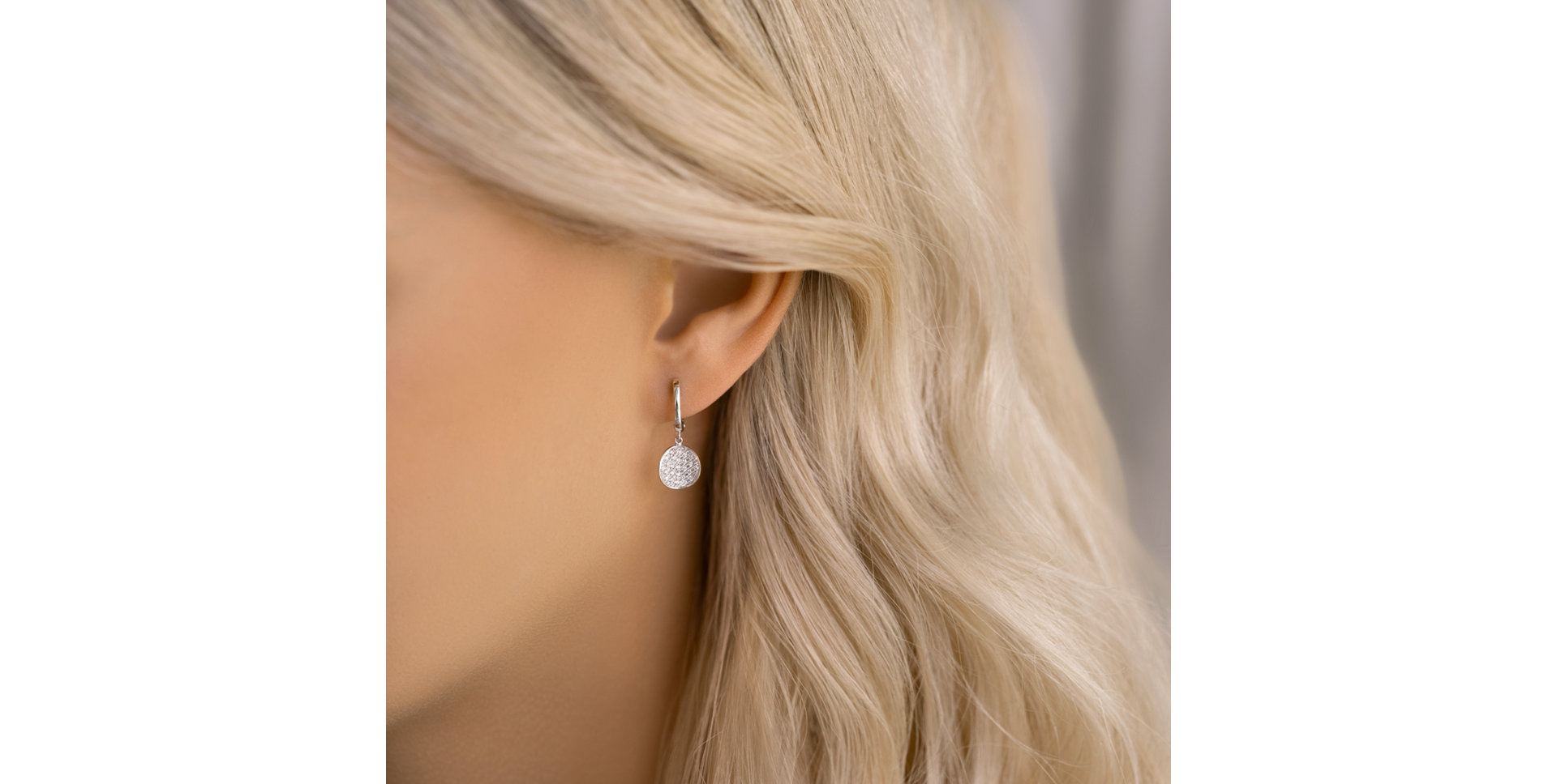 Náušnice s diamanty Powerful Magic