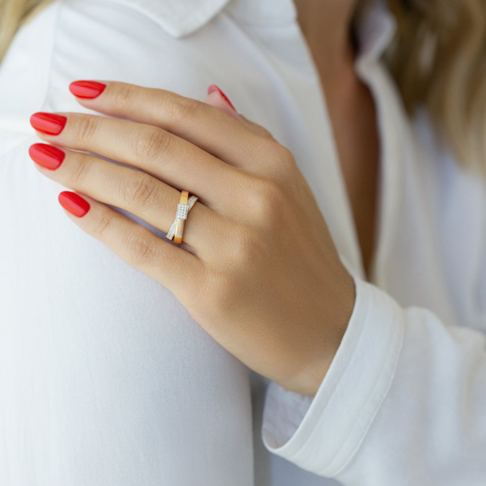 Prsten s diamanty Amazing Ribbon