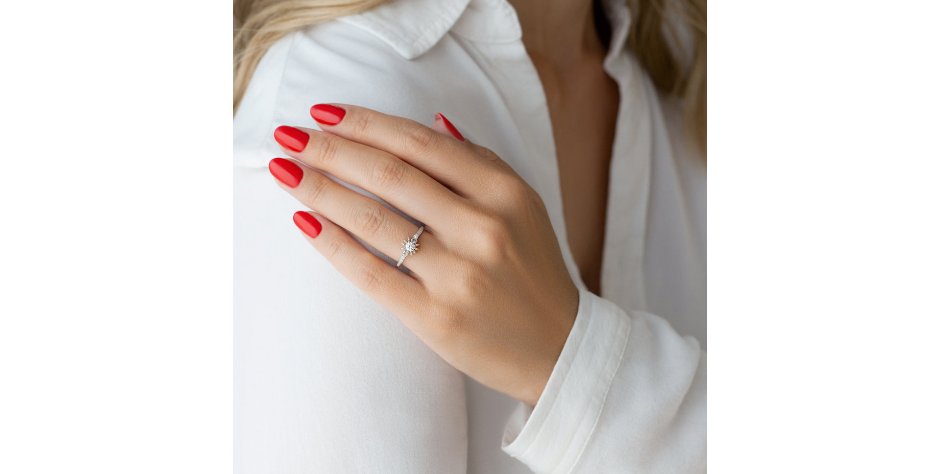 Prsten s diamanty Sparkle Ribbon