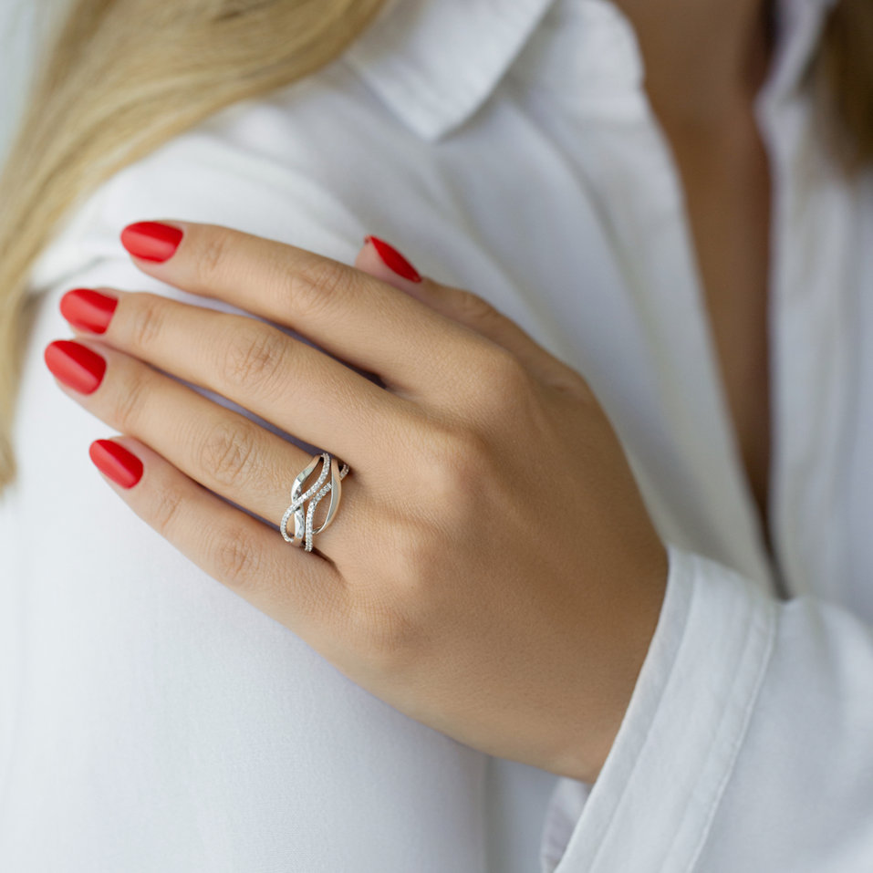 Prsten s diamanty Noble Temptation