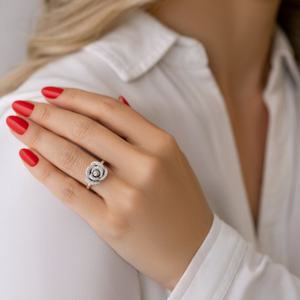 Prsten s diamanty Flower Princess