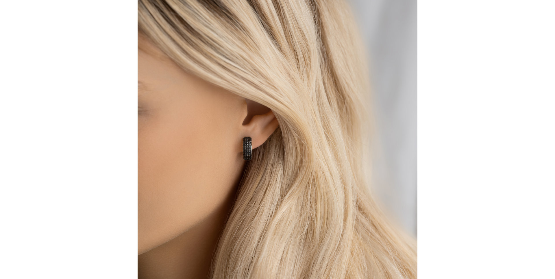 Náušnice s diamanty Luxury Message