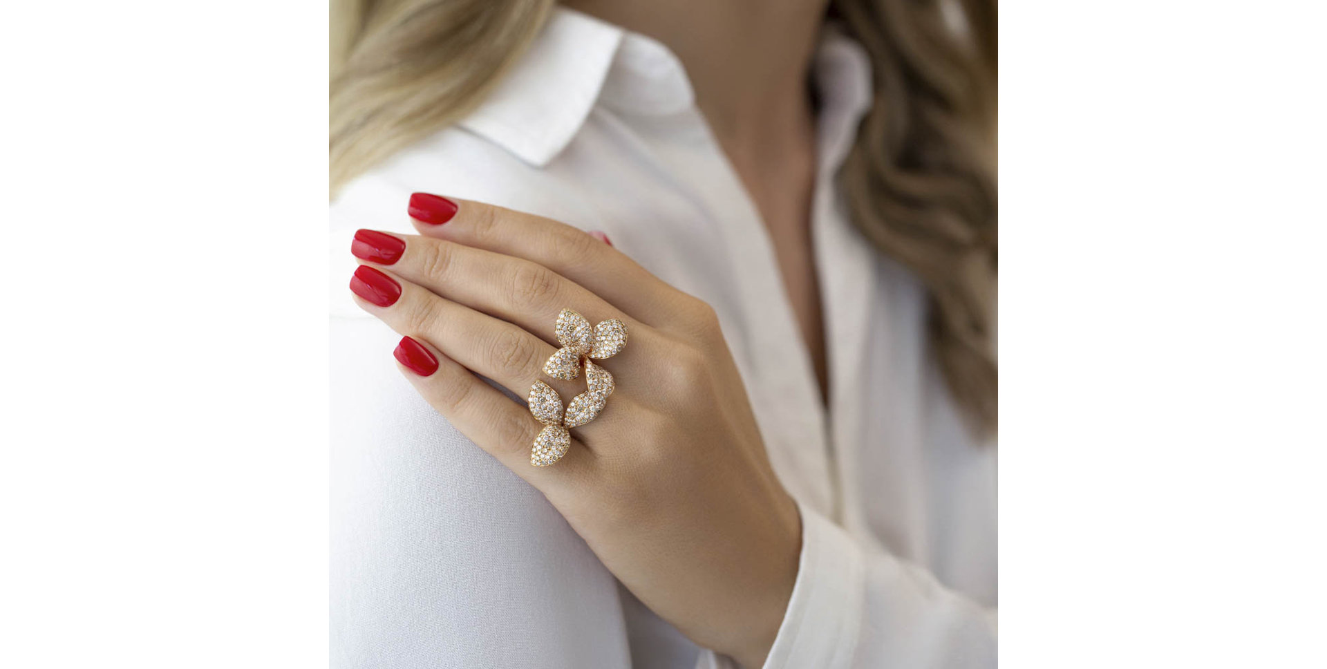 Prsten s hnědými diamanty Noble Butterfly