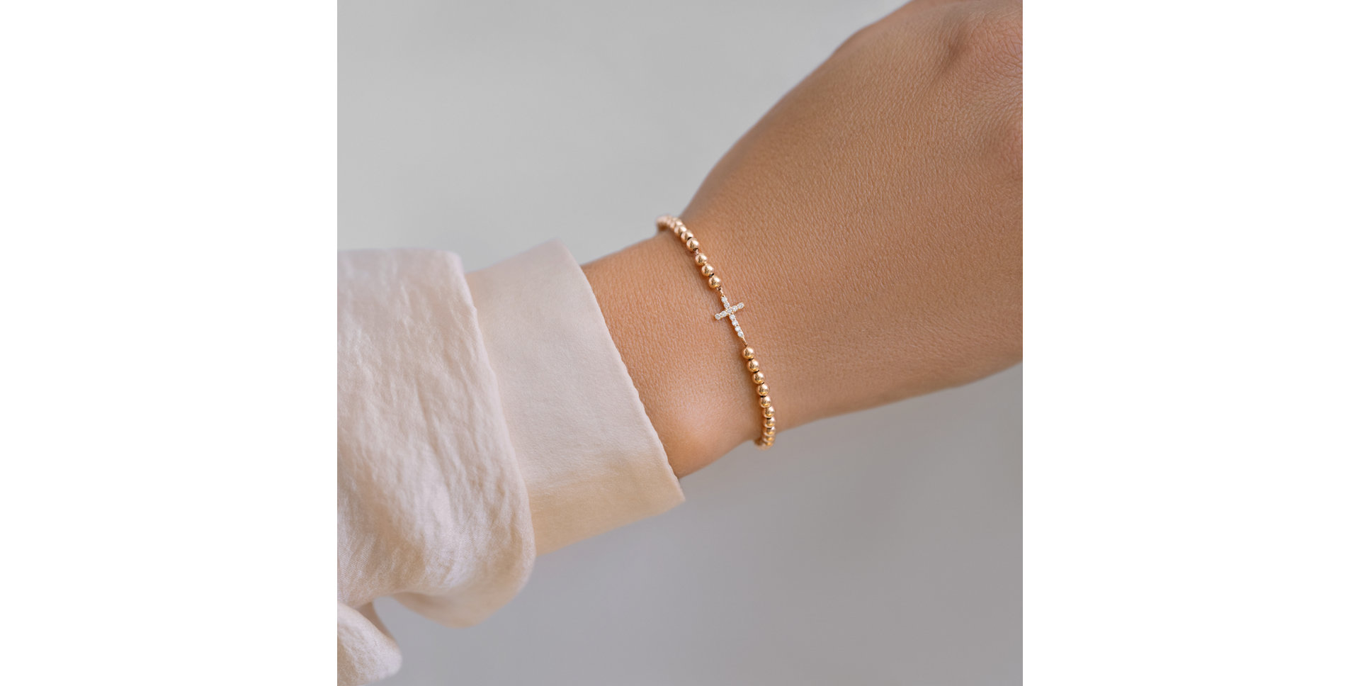 Náramek s diamanty Cure of Cross