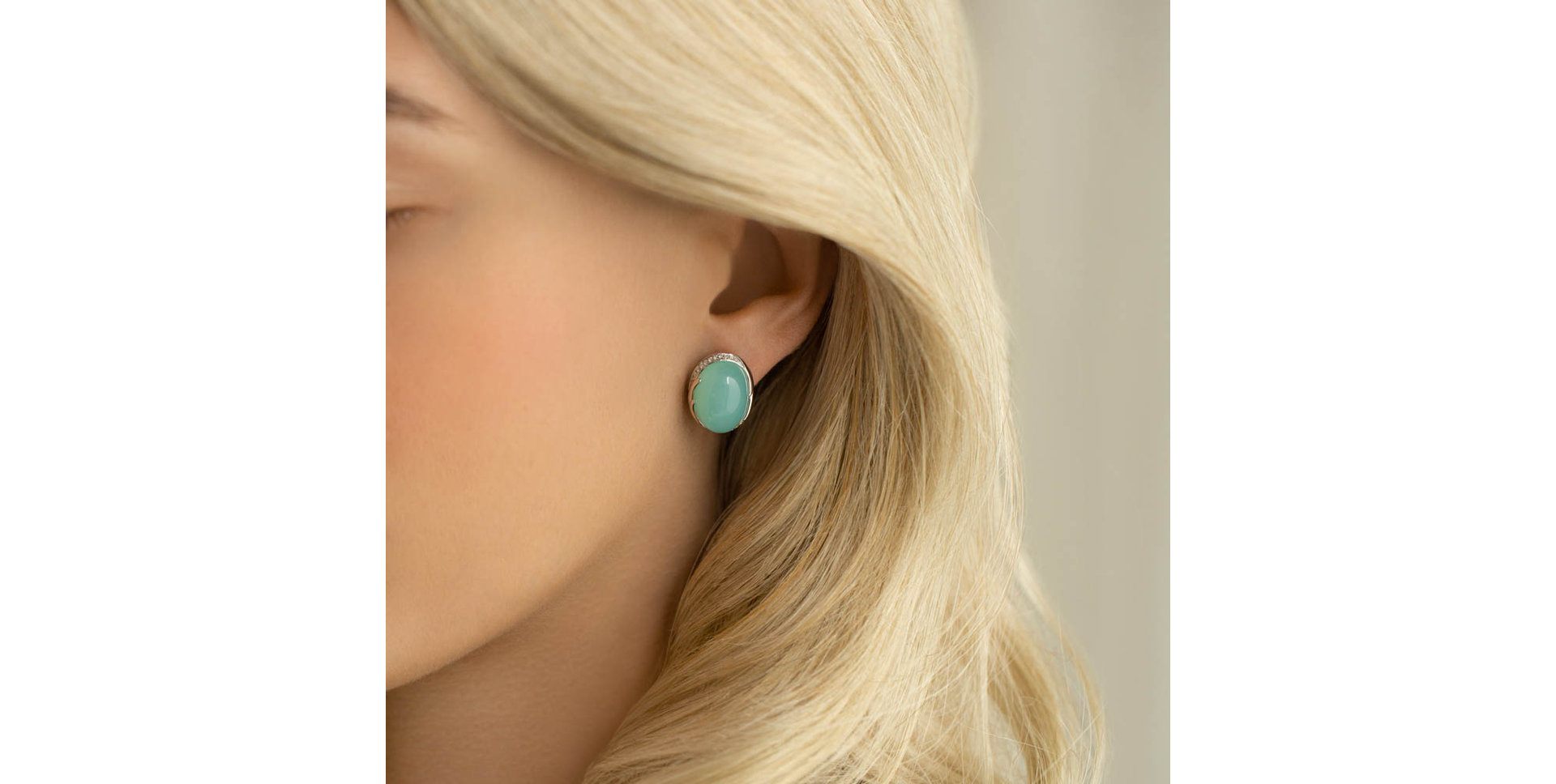 Náušnice s chalcedonem a diamanty Mystic Blossom