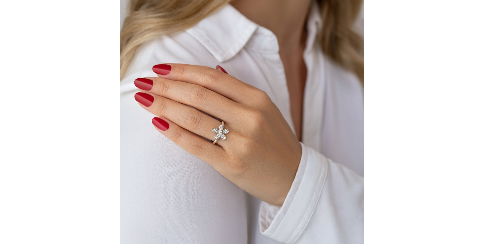 Prsten s diamanty Dazzling Bloom