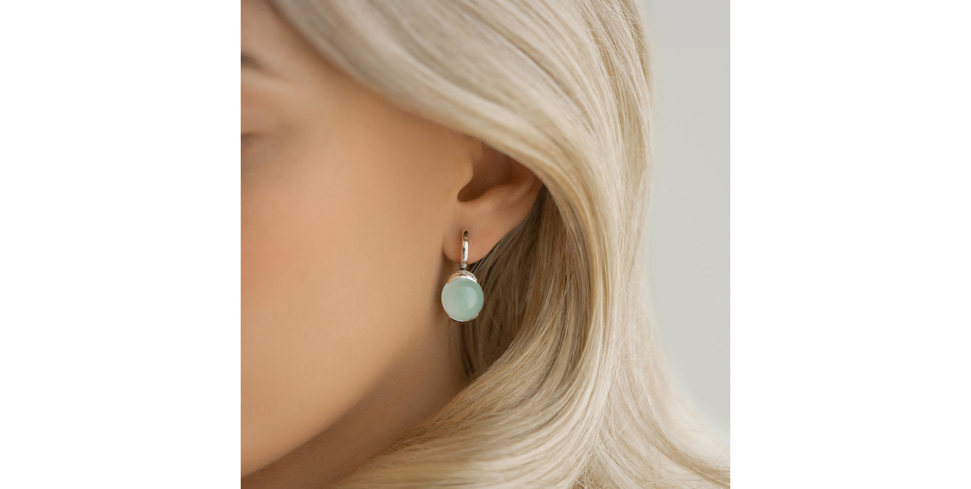 Náušnice s chalcedonem a diamanty Bubble Blossom