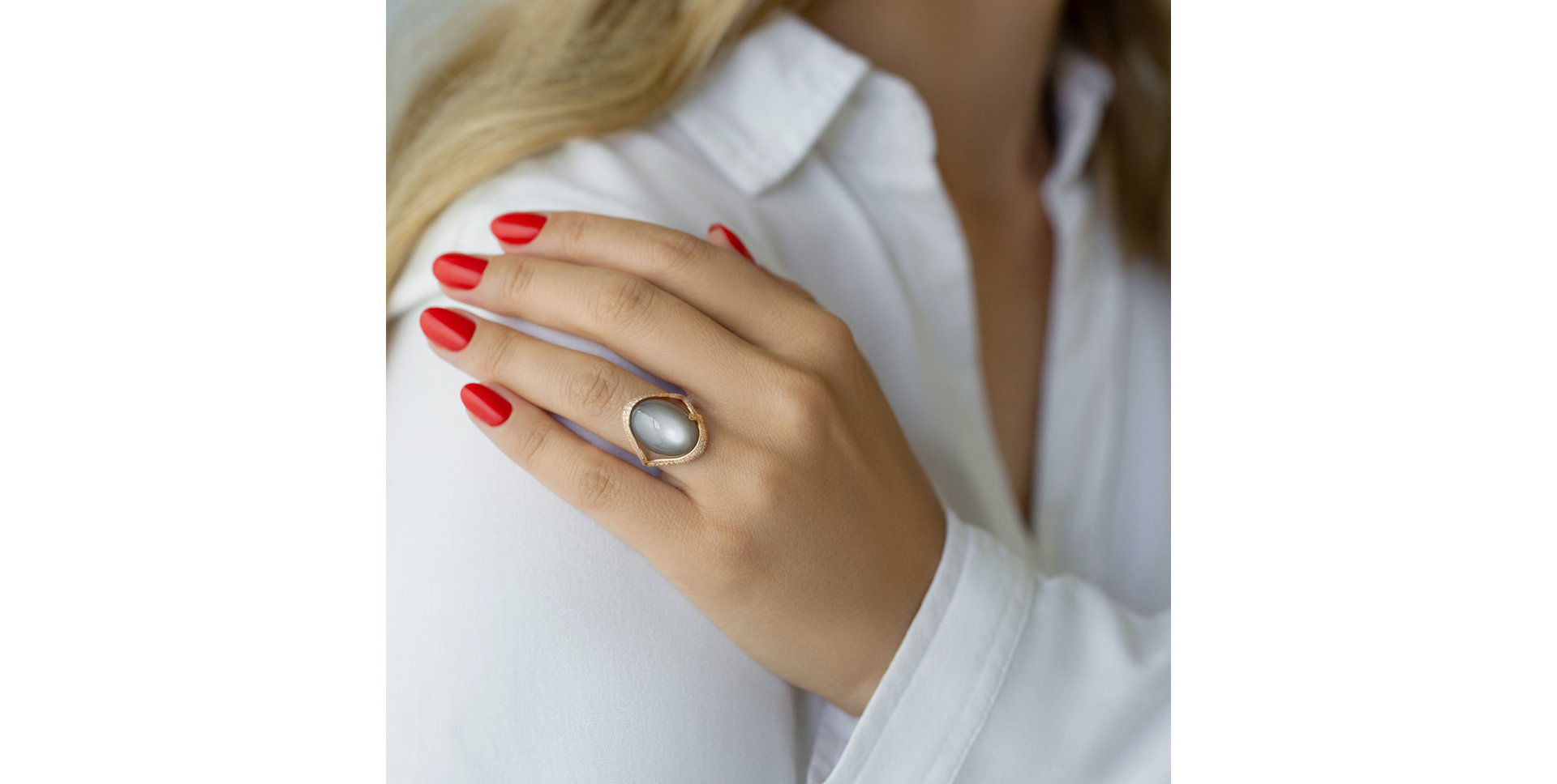 Prsten s diamanty a měsíčním kamenem Magical Countess