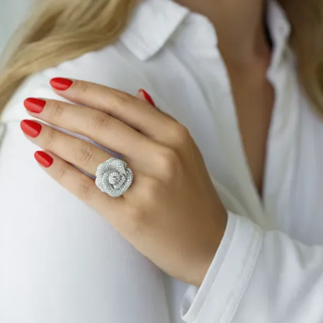 Prsten s diamanty Infinity Rose