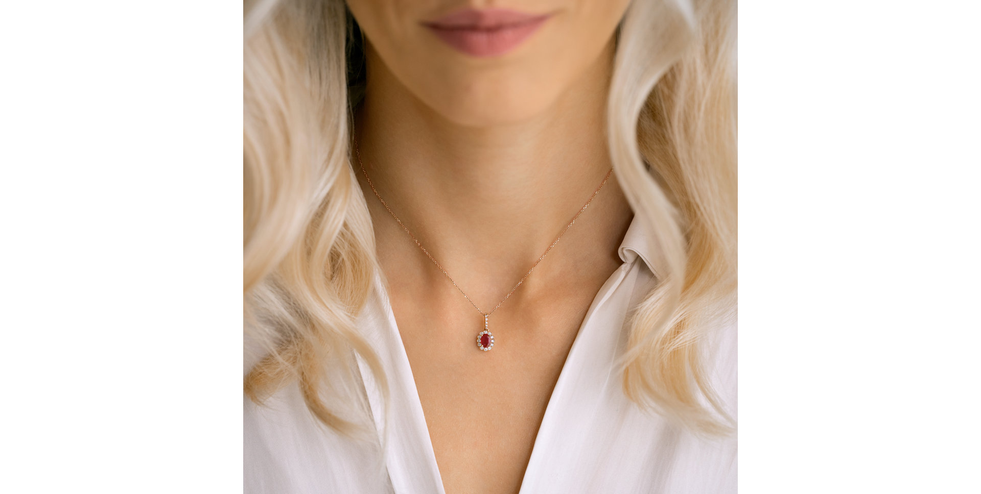 Přívěs s rubínem a diamanty Desmond Secret