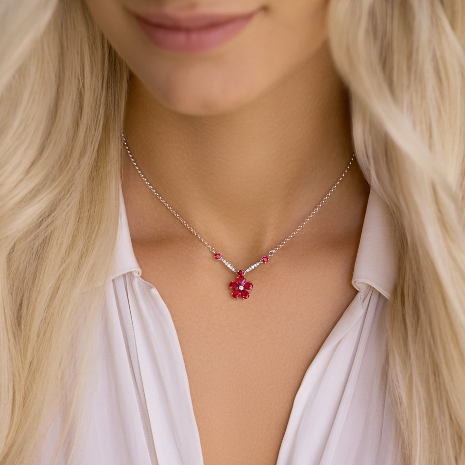 Náhrdelník s diamanty a safíry Radiant Meadow