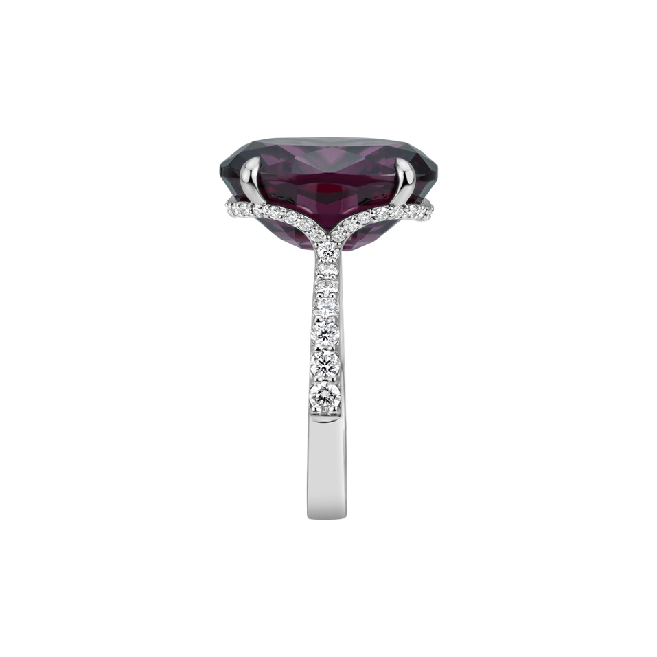 Prsten s diamanty a rhodolitem Burgundy Flame